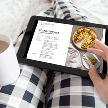 Ladda upp bild till gallerivisning, Digital version: Svenska Smårätter - från fredagsmys till mingelfest